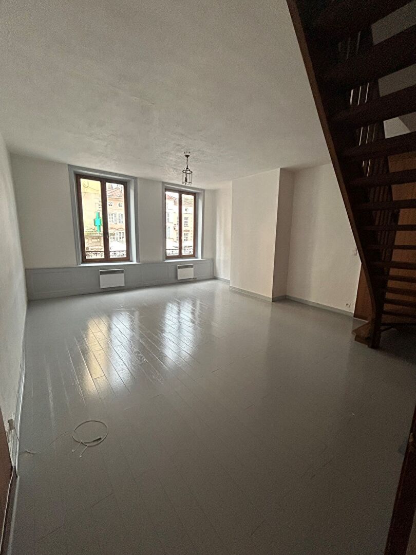 Vente Appartement 101m² 4 Pièces à Épinal (88000) - Quadral